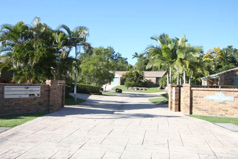 15/28-32 Golden Palms Ct, Ashmore, QLD 4214