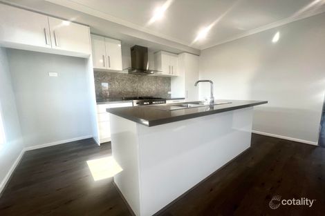 Property photo of 27 Eldorado Crescent Meadow Heights VIC 3048