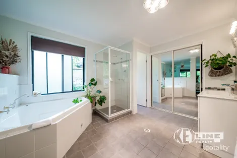 Property photo of 2 Amelia Place Kureelpa QLD 4560