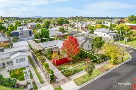 Property photo of 4 Coronal Avenue Newtown VIC 3220