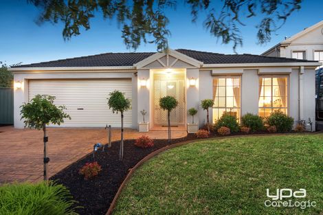 Property photo of 42 William Circuit Caroline Springs VIC 3023