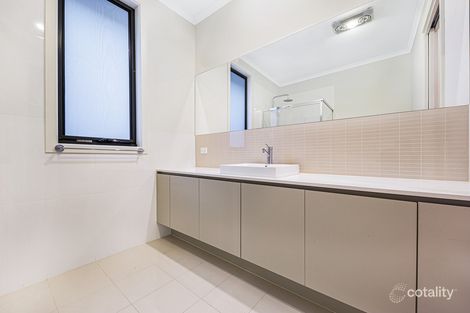 Property photo of 16 Ochre Place Mount Waverley VIC 3149