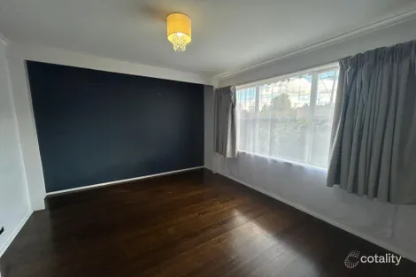 Property photo of 120 Market Road Werribee VIC 3030