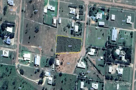 Property photo of 8 Hilltop Court Toll QLD 4820