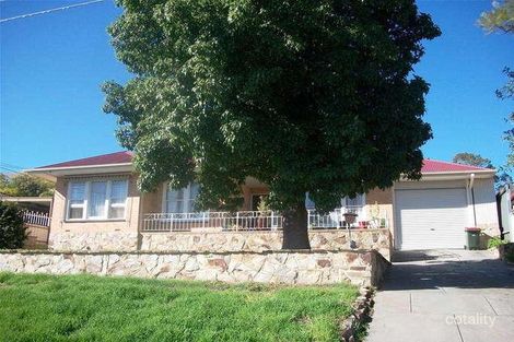 Property photo of 22 Robert Court Para Hills SA 5096