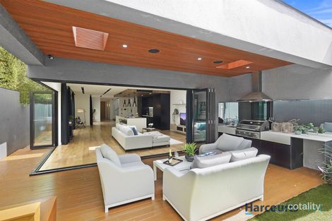 Property photo of 12A Malcolm Street McKinnon VIC 3204