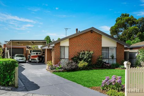 Property photo of 12 Parklea Court Mill Park VIC 3082