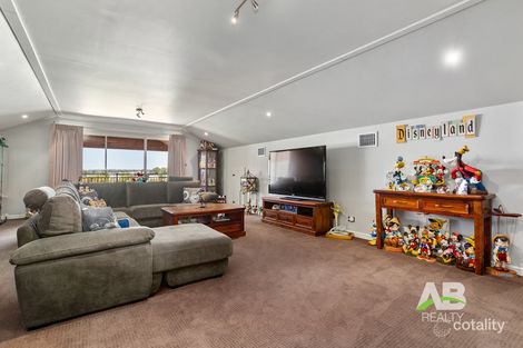Property photo of 6 Calita Pass Carramar WA 6031