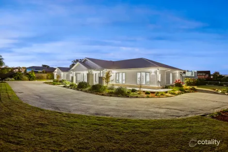 Property photo of 1 Kay Close Torquay VIC 3228