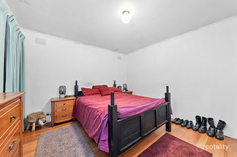 Property photo of 8 Hooker Road Werribee VIC 3030