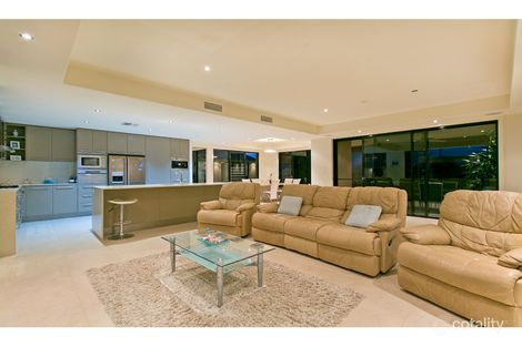 Property photo of 10 Vantage Crescent Wellington Point QLD 4160