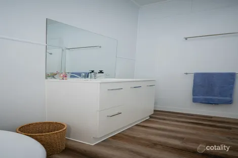 Property photo of 23 Derry Street Roma QLD 4455