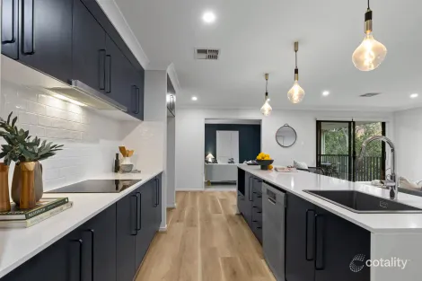 Property photo of 166 Cedar Creek Road Upper Kedron QLD 4055