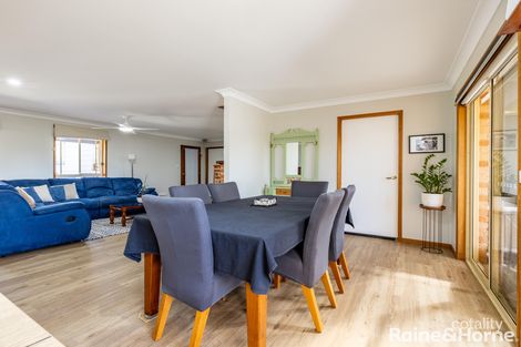 Property photo of 10 Banksia Place Raglan NSW 2795