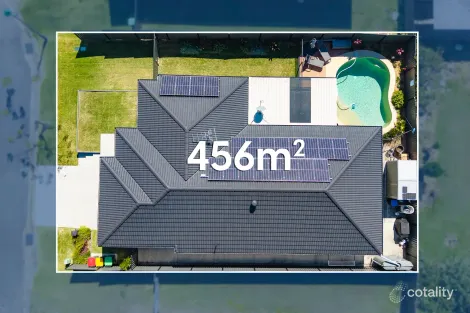 Property photo of 13 Ursula Place Wynnum West QLD 4178