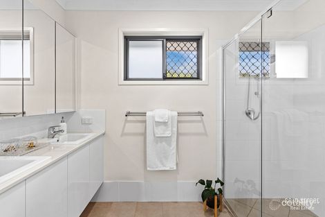 Property photo of 52 Hillstone Crescent Maudsland QLD 4210