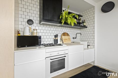 Property photo of 401/2 Morton Avenue Carnegie VIC 3163