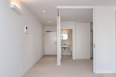 Property photo of 206/589 Elizabeth Street Melbourne VIC 3000