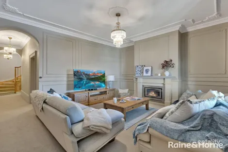 Property photo of 144 George Street Bathurst NSW 2795
