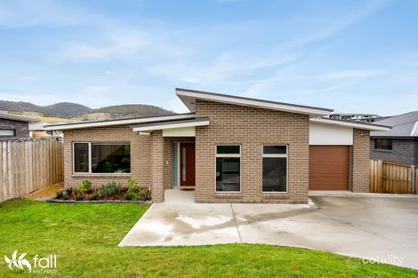 Property photo of 24 Hallett Drive Rokeby TAS 7019