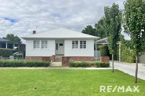 27 Spring St, Wagga Wagga, NSW 2650