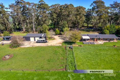 2476 Willow Grove Rd, Hill End, VIC 3825
