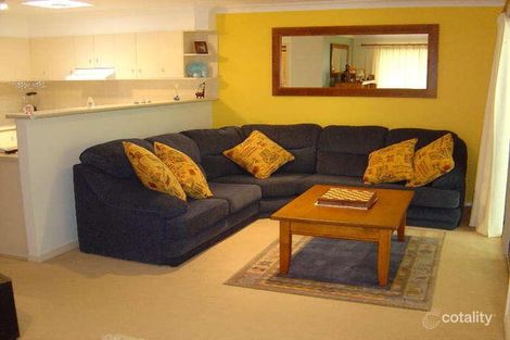 Property photo of 2/6 Jayden Place Molendinar QLD 4214