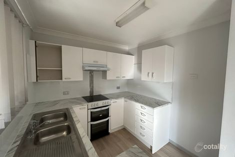 Property photo of 2/13 Elwin Road Raymond Terrace NSW 2324