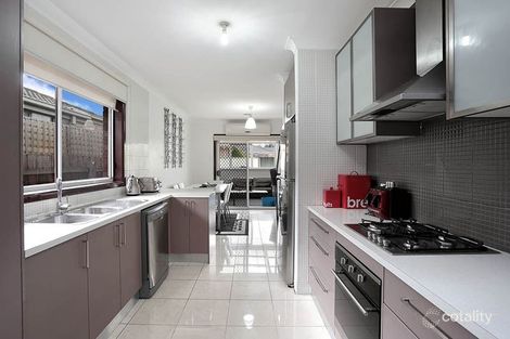 Property photo of 15 Rostron Way Roxburgh Park VIC 3064