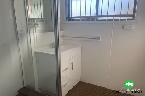 Property photo of 2 Gordon Avenue Queanbeyan West NSW 2620