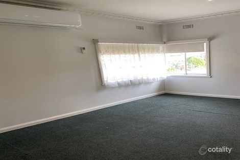 Property photo of 28 Ledger Avenue Fawkner VIC 3060