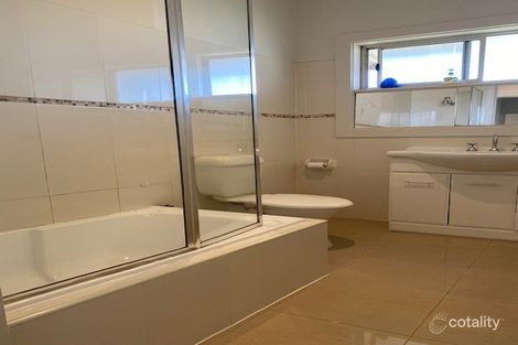 Property photo of 28 Ledger Avenue Fawkner VIC 3060