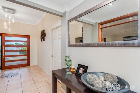 Property photo of 94 Springvale Circuit Underwood QLD 4119