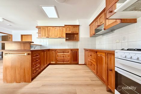 Property photo of 10 Edith Court Belmont VIC 3216