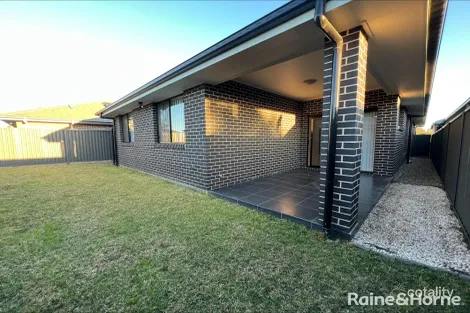 Property photo of 157 Springs Road Spring Farm NSW 2570