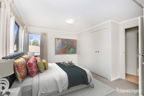 Property photo of 1/8 Heyington Place Kennington VIC 3550