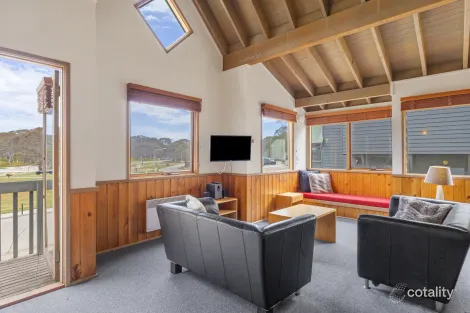 Property photo of 1/19 Horseshoe Circle Dinner Plain VIC 3898