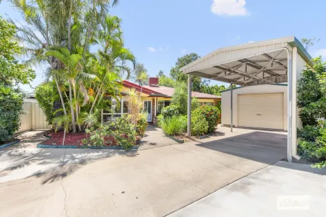 Property photo of 4 Osborne Place Emerald QLD 4720
