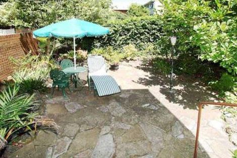 Property photo of 1/10 Narong Road Caulfield North VIC 3161
