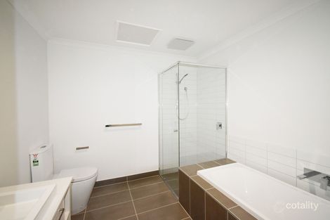 Property photo of 76 Quarter Circuit Springvale VIC 3171