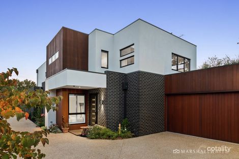 Property photo of 2/19 Seaview Avenue Mornington VIC 3931