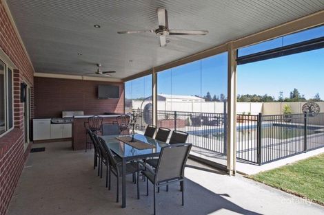 Property photo of 10 Hocking Drive Swan Hill VIC 3585