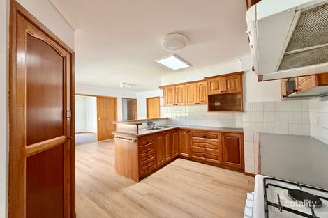 Property photo of 10 Edith Court Belmont VIC 3216