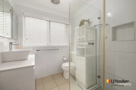 Property photo of 11 Wilson Place Ruse NSW 2560