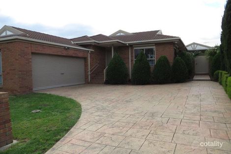 Property photo of 16 Gilroy Crescent Mill Park VIC 3082