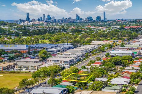 122-124 Webster Rd, Stafford, QLD 4053