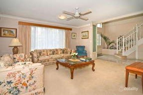Property photo of 38 Amersham Crescent Carindale QLD 4152
