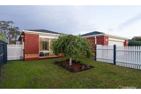 Property photo of 13 Victory Way Carrum Downs VIC 3201