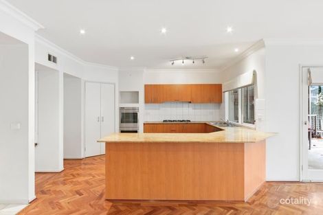 Property photo of 24 Eskdale Road Caulfield North VIC 3161