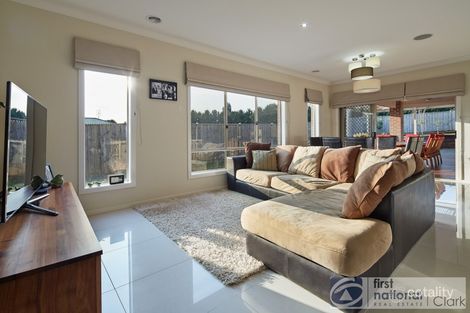 Property photo of 18 Kensington Drive Warragul VIC 3820